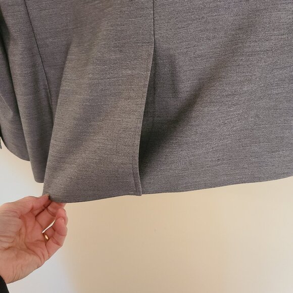 Calvin Klein Two Piece /Two Tone Gray Suit - Picture 6 of 16